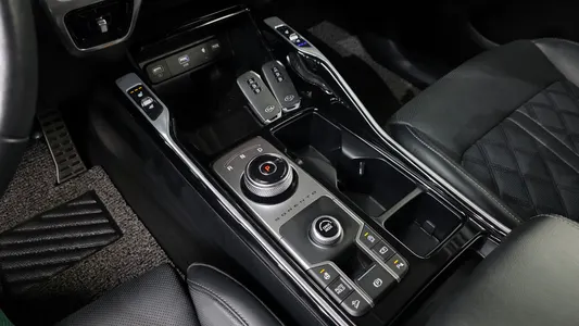 Kia 4 2.2 2WD 2021 9