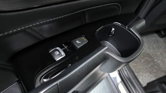 Kia 4 2.2 2WD 2021 17