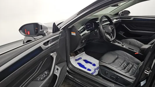 Volkswagen 아테온 2.0 TDI 2022 10