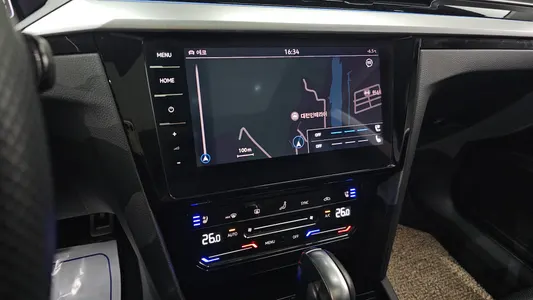 Volkswagen 아테온 2.0 TDI 2022 16