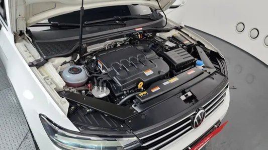 Volkswagen GT(B8) 2.0 TDI 2021 6