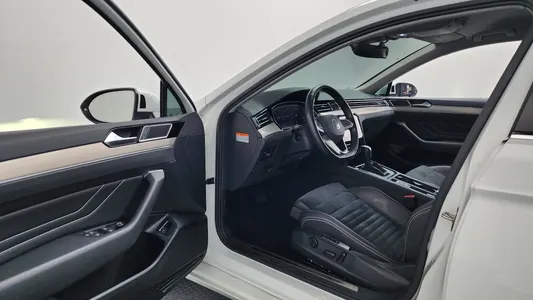 Volkswagen GT(B8) 2.0 TDI 2021 10