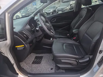 Kia 프라이드 1.6 GDI 2012 8
