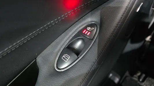 Mercedes-Benz CLS-Class W219 CLS350 2009 18