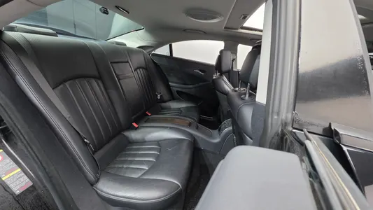 Mercedes-Benz CLS-Class W219 CLS350 2009 19