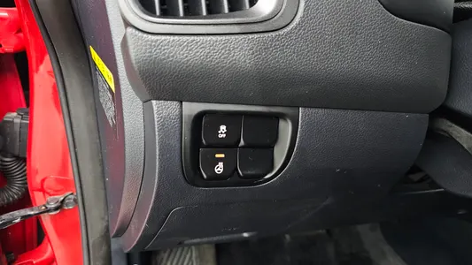Kia 프라이드 1.4 MPI 2014 15