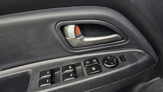 Kia 프라이드 1.4 MPI 2014 17