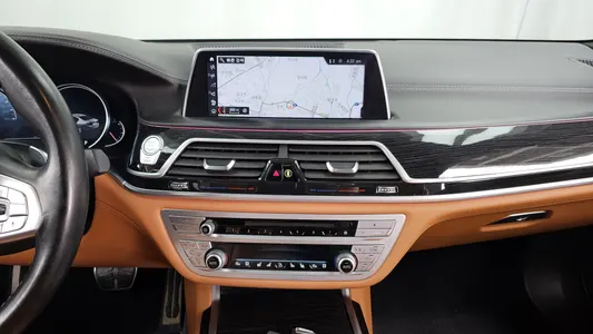 BMW 7 Series (G11) 740d xDrive M 2018 14