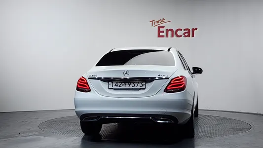 Mercedes-Benz C-Class W205 C200 4MATIC 2018 4