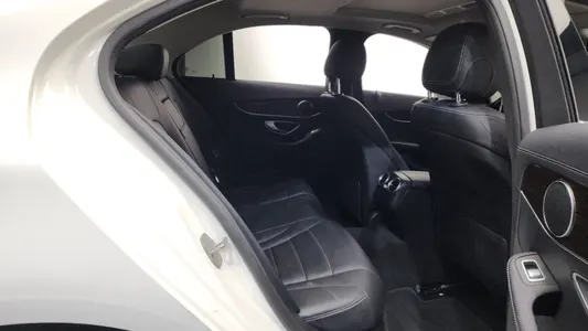 Mercedes-Benz C-Class W205 C200 4MATIC 2018 12