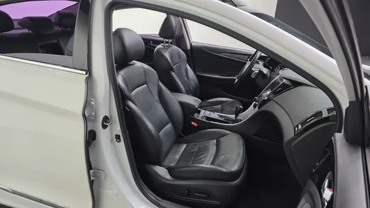 Hyundai YF F24 GDI 2011 12