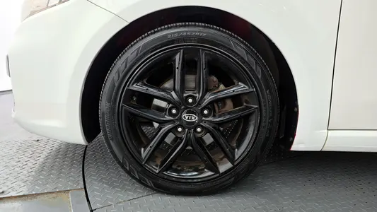 Kia 포르테 쿱 1.6 GDI 2011 5