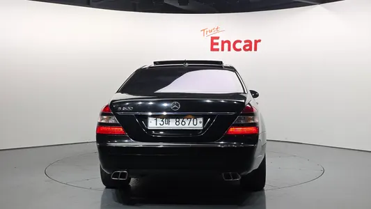 Mercedes-Benz S-Class W221 S550L 2007 4