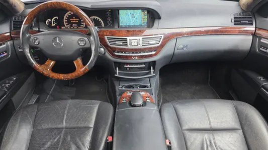Mercedes-Benz S-Class W221 S550L 2007 7