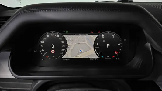 Land Rover (L663) 130 D300 X- HSE 2024 7