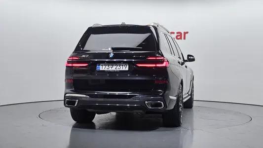 BMW X7 (G07) xDrive 40i M 6 2025 4