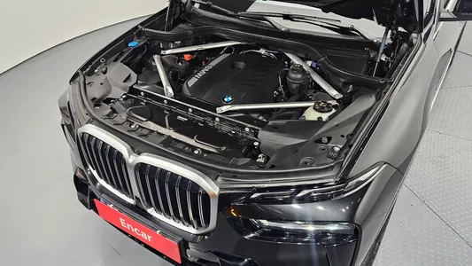BMW X7 (G07) xDrive 40i M 6 2025 6
