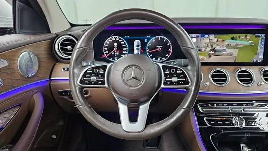 Mercedes-Benz E-Class W213 E300 4MATIC 2020 13