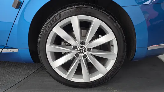 Volkswagen 아테온 2.0 TDI 2022 5