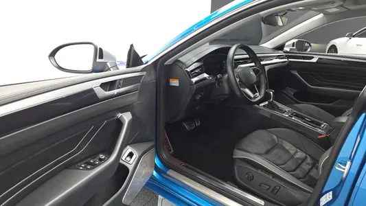 Volkswagen 아테온 2.0 TDI 2022 11
