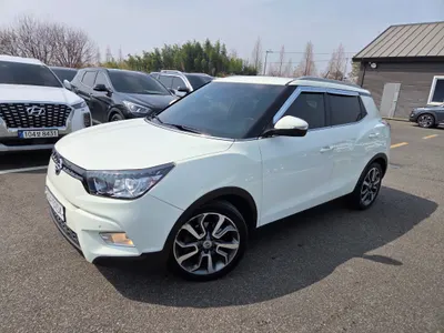 KG Mobility Tivoli LX 2WD 2015
