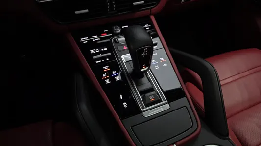 Porsche (PO536) 3.0 2022 9