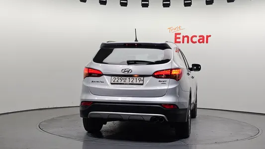 Hyundai DM (e-VGT) 2.2 4WD 2012 4