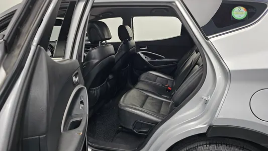 Hyundai DM (e-VGT) 2.2 4WD 2012 12