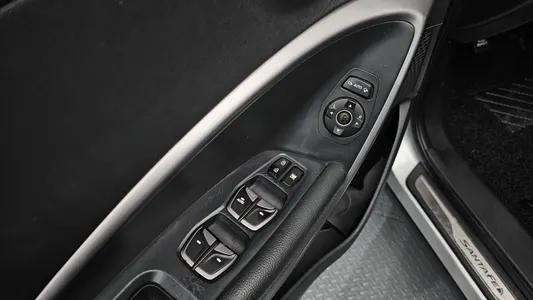 Hyundai DM (e-VGT) 2.2 4WD 2012 17
