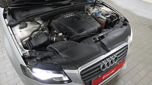Audi A4 2.0 TDI 2012 6