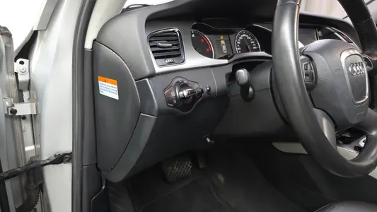 Audi A4 2.0 TDI 2012 14