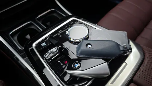 BMW 7 Series (G70) 740d xDrive M 2025 9
