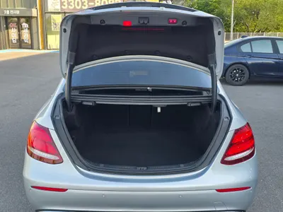 Mercedes-Benz E-Class W213 E300 4MATIC 2019 18
