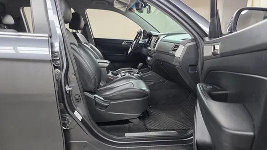 KG Mobility 렉스턴 스포츠 2.2 4WD 2018 11