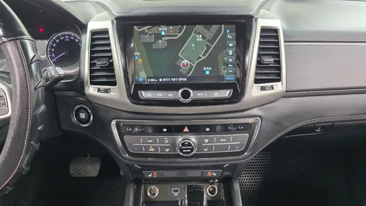 KG Mobility 렉스턴 스포츠 2.2 4WD 2018 14