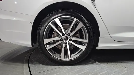 Audi A6 (C8) 45 TFSI 2023 5