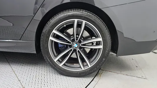 BMW 6 Series GT (G32) 620d M 2024 21