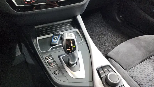 BMW 1 Series (F20) 118d M 5 2018 9