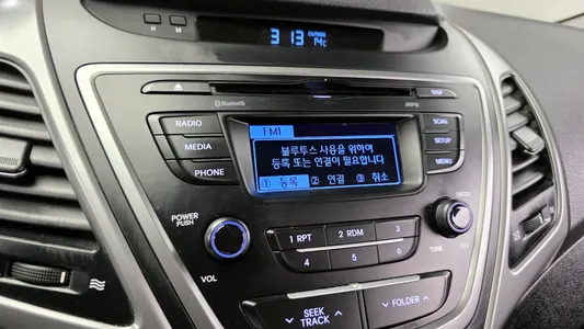 Hyundai 아반떼 1.6 GDi 2014 16