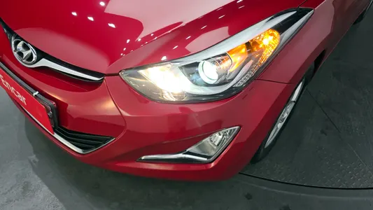 Hyundai 아반떼 1.6 GDi 2014 22