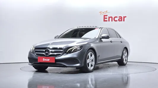 Mercedes-Benz E-Class W213 E200 2016