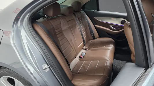 Mercedes-Benz E-Class W213 E200 2016 11
