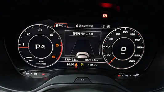 Audi Q2 35 TDI 2023 8