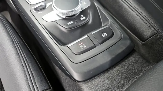 Audi Q2 35 TDI 2023 31