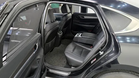 Hyundai IG 2.2 2017 11