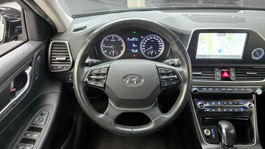 Hyundai IG 2.2 2017 13