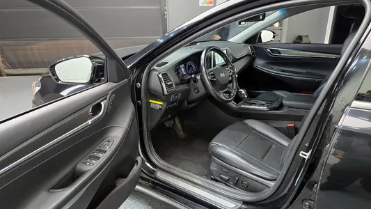 Hyundai IG 2.2 2017 10