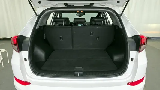 Hyundai Tucson 1.7 2WD 2016 27