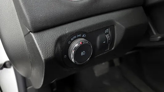 Chevrolet 어메이징 크루즈 1.4 LT 2015 17
