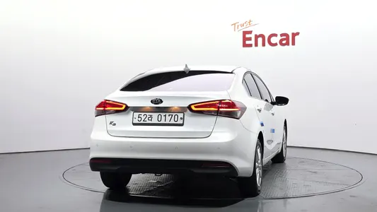 Kia K3 2016 4